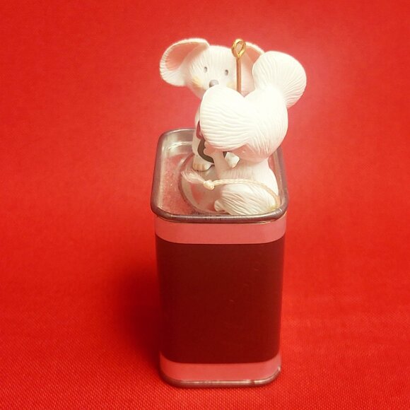 Hallmark Christmas Ornament Warm and Special Friends 1993 - Picture 12 of 12